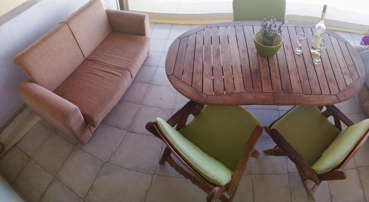 מיתיקאס Holiday & Business Furnished Apartments מראה חיצוני תמונה