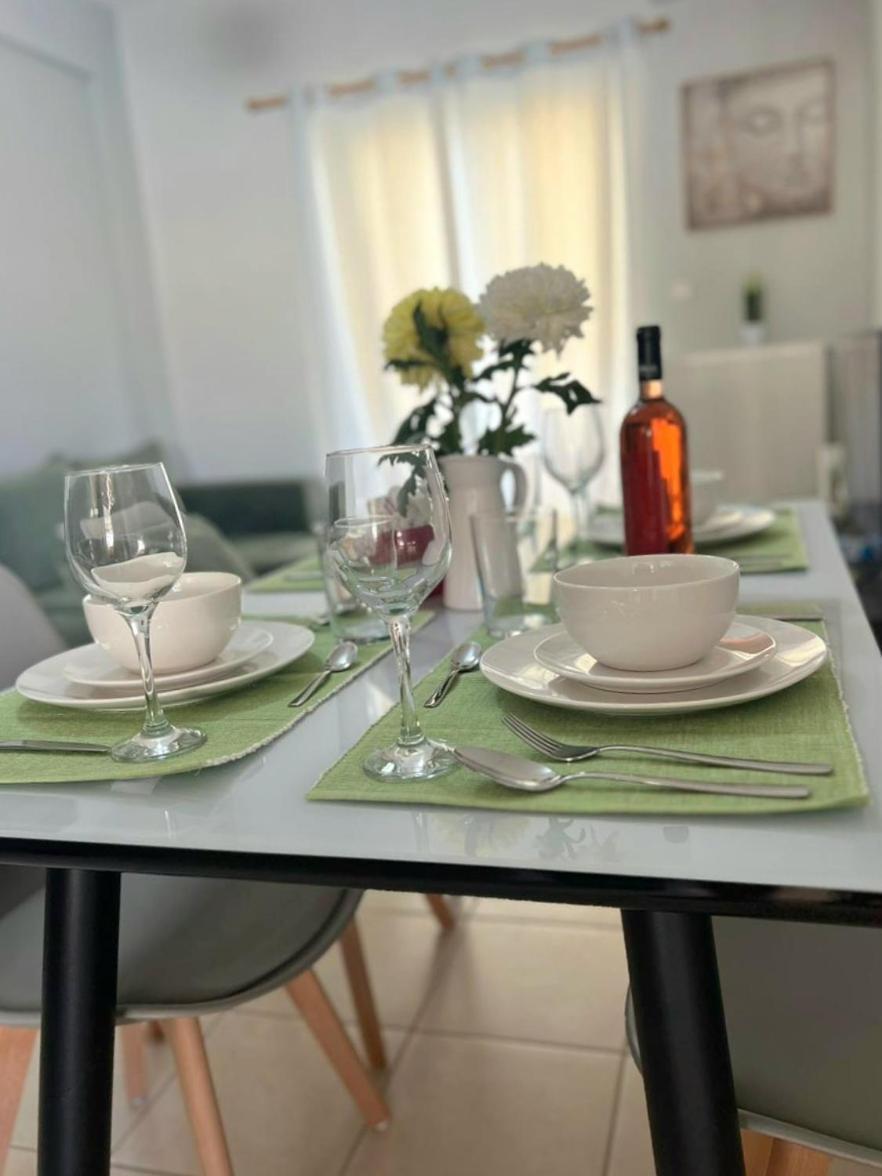 מיתיקאס Holiday & Business Furnished Apartments מראה חיצוני תמונה